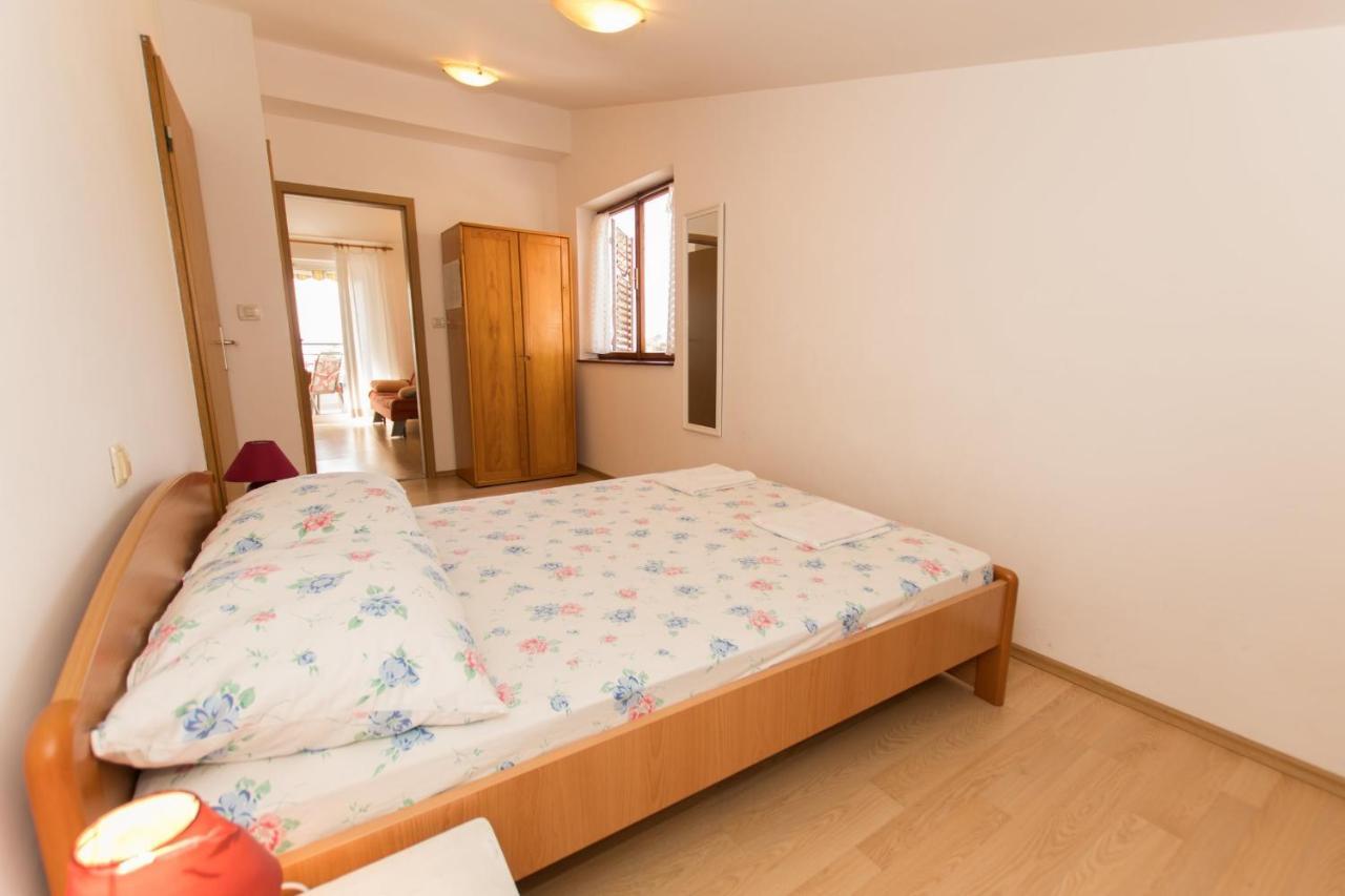 Sea View Apartments Borie Krvavica Bagian luar foto